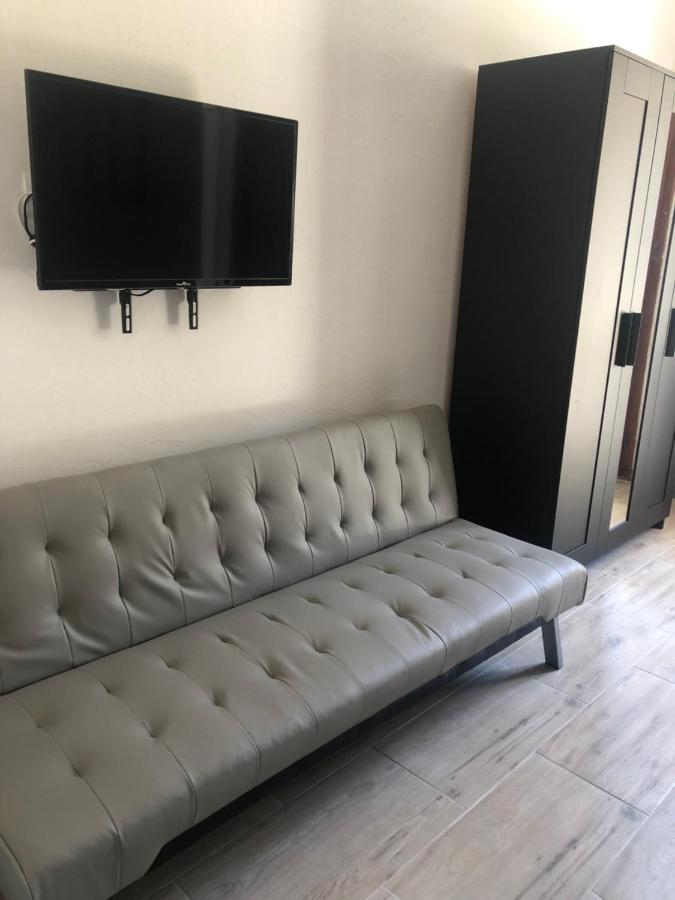 Apartamento Domus Alice Monserrato Exterior foto